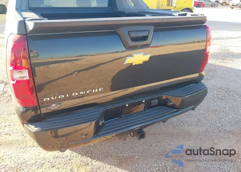 2010 Chevrolet Avalanche 1500 Ltz z USA, uszkodzony, nr VIN 3GNNCGE06AG264374